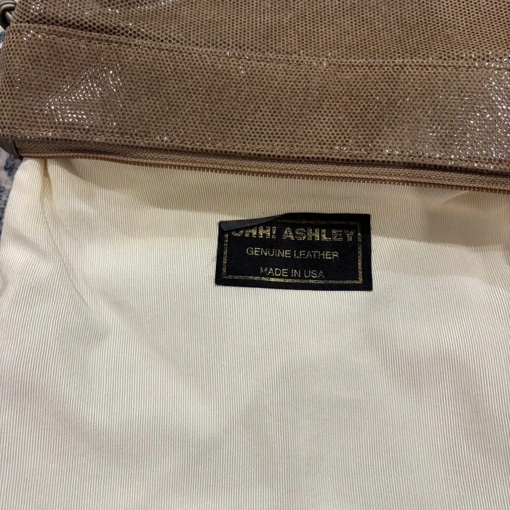 Ohh Ashley Vintage Tan Crossbody Bag - Picture 5 of 6